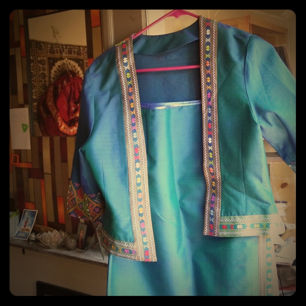 100% Thai silk suit